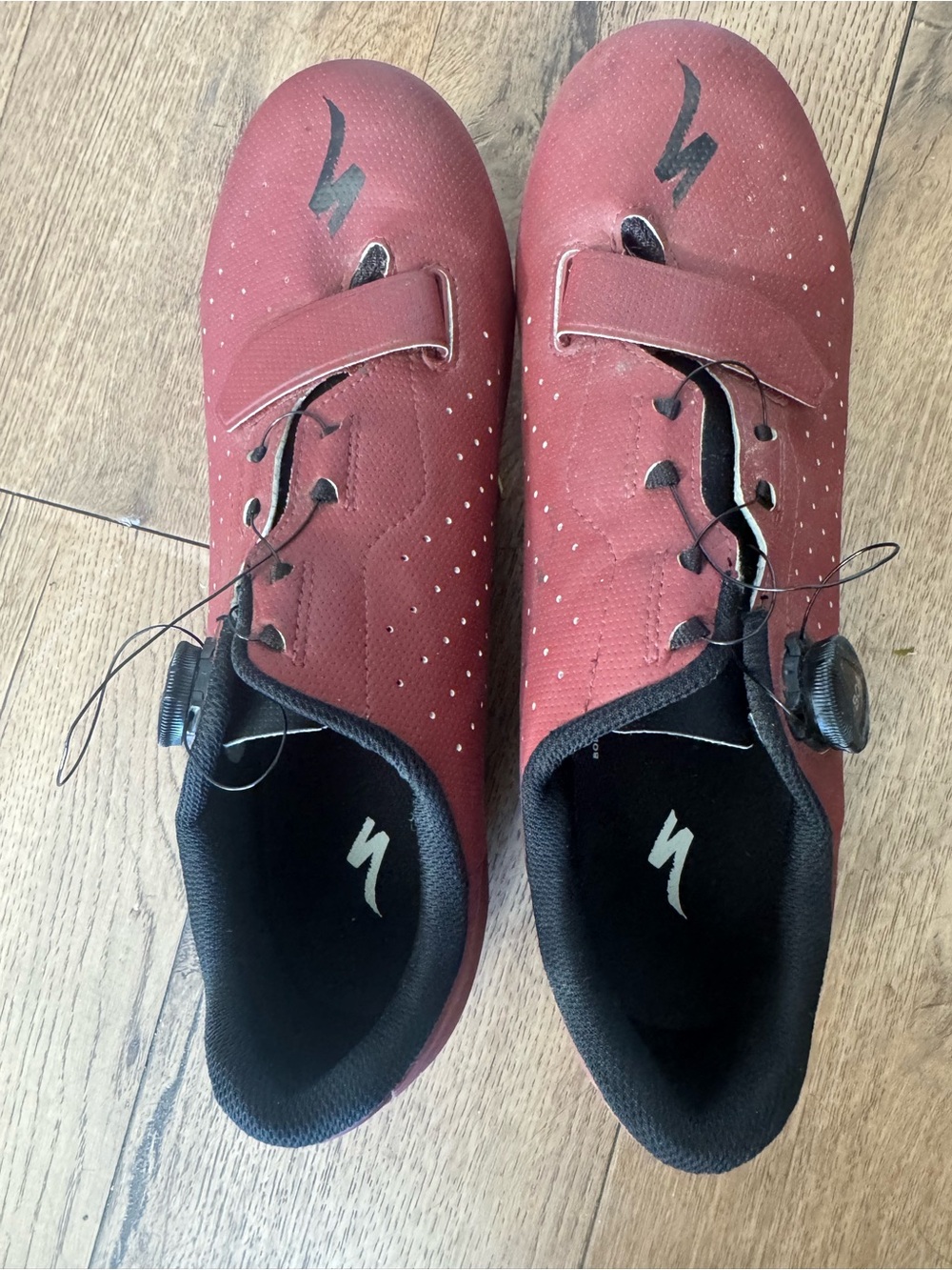 Specialized Men’s Cycling Shoes - Maroon with Black Accents